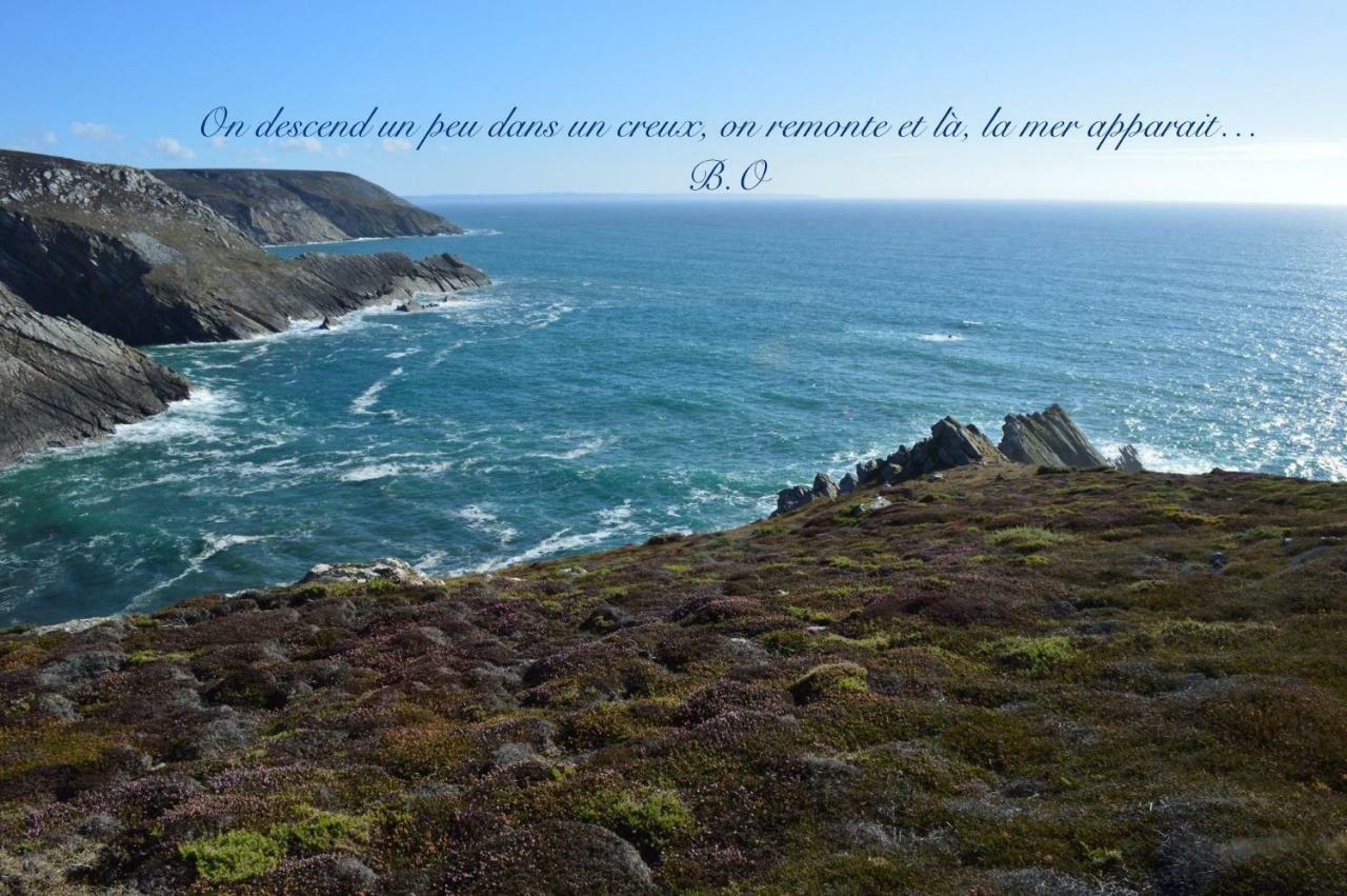 Le Clos Des Agapanthes Plogonnec Buitenkant foto